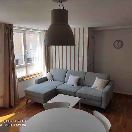 Luminoso Y Acogedor Apartamento En La Playa Oleiros Exterior foto