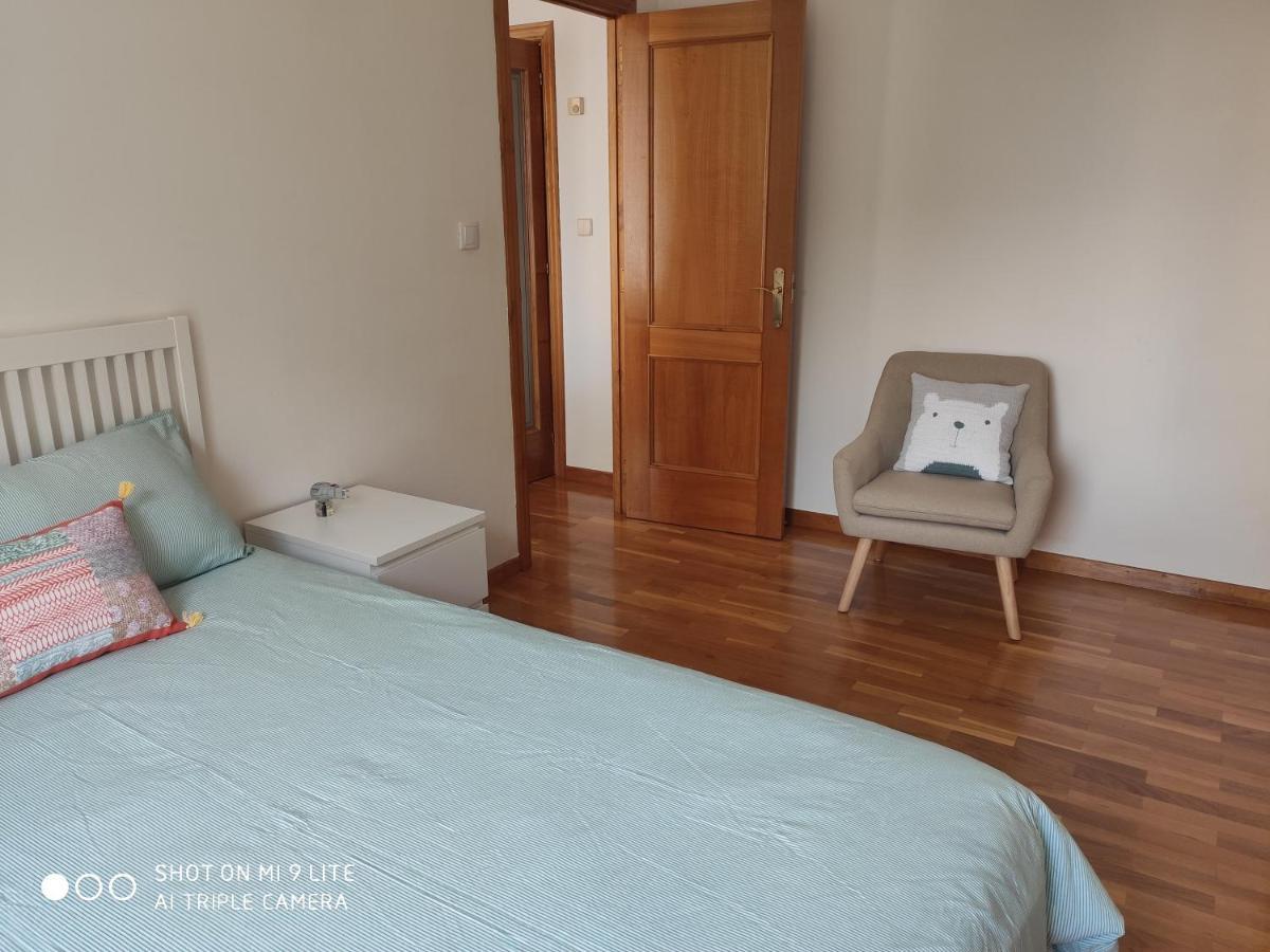 Luminoso Y Acogedor Apartamento En La Playa Oleiros Exterior foto