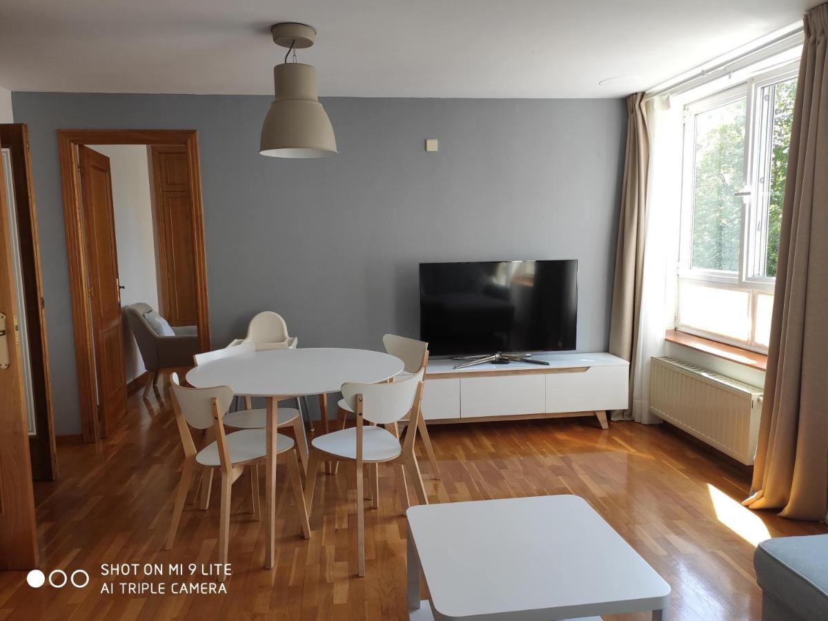 Luminoso Y Acogedor Apartamento En La Playa Oleiros Exterior foto